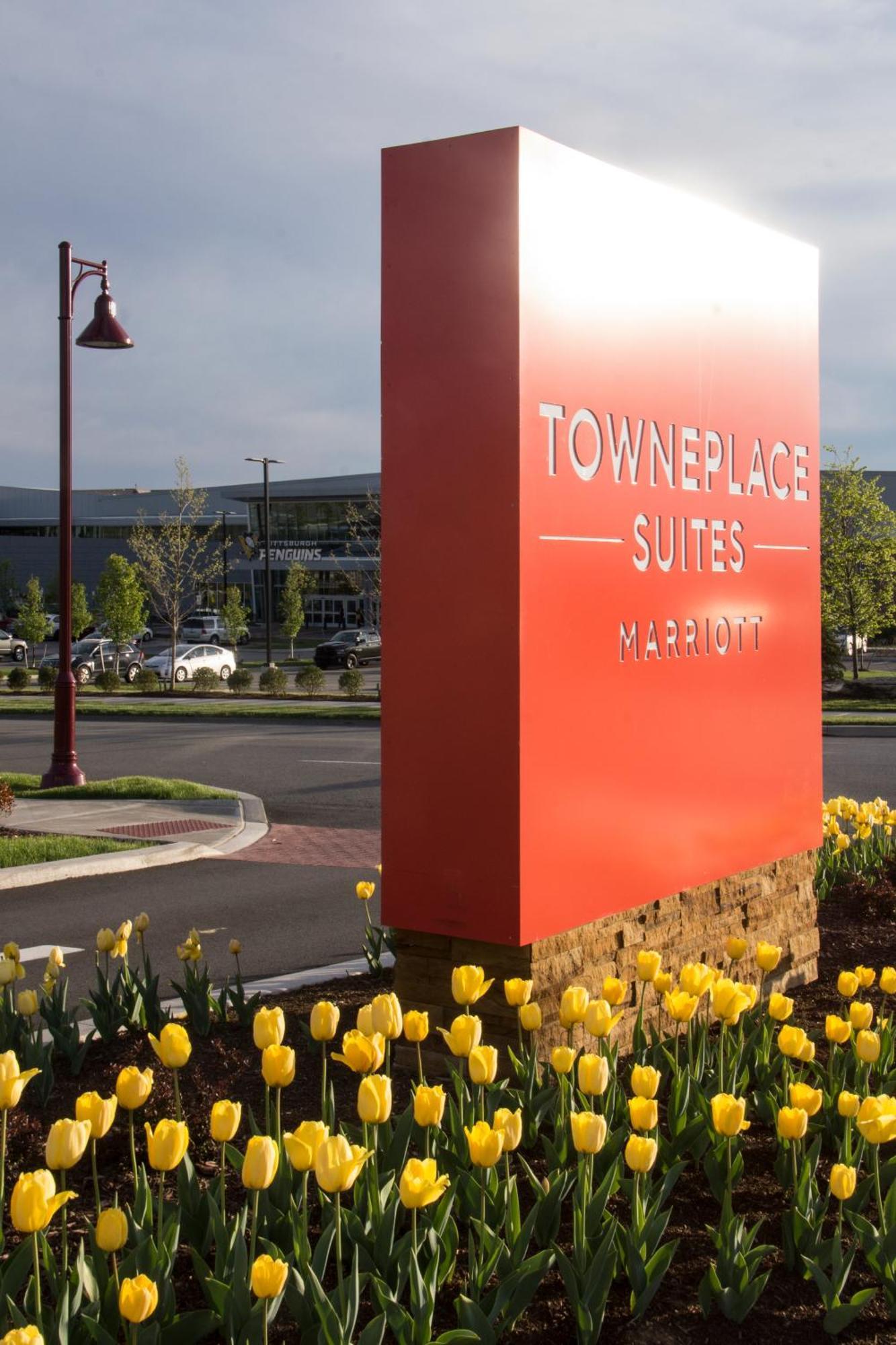 Towneplace Suites By Marriott Pittsburgh Cranberry Township Eksteriør bilde