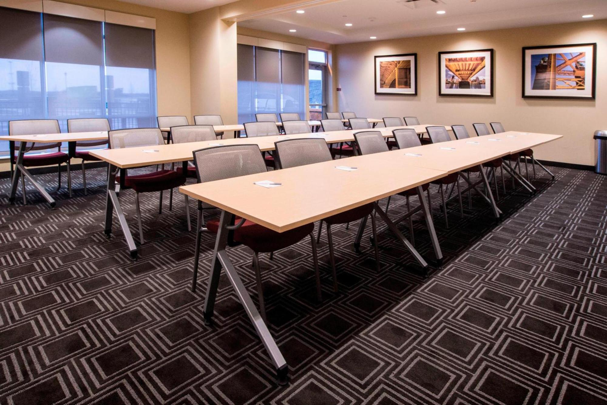 Towneplace Suites By Marriott Pittsburgh Cranberry Township Eksteriør bilde