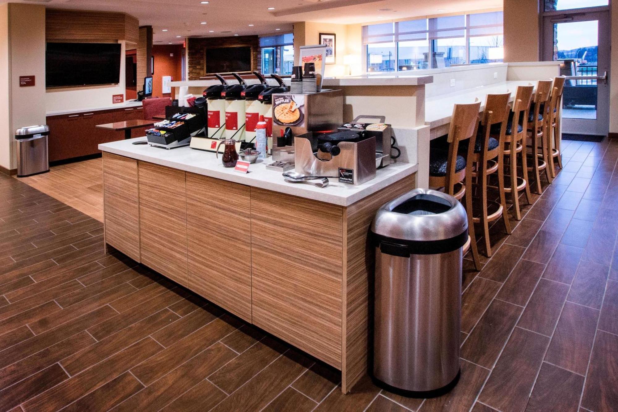 Towneplace Suites By Marriott Pittsburgh Cranberry Township Eksteriør bilde